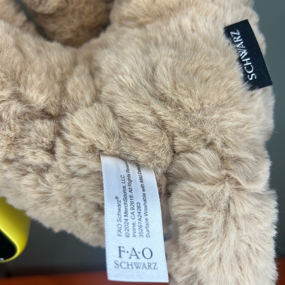 FAO Schwarz Plush Dog  with Purple Heart bag - Picture 5 of 14